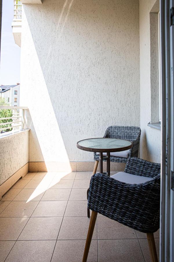 Apartment Ten ワルシャワ エクステリア 写真