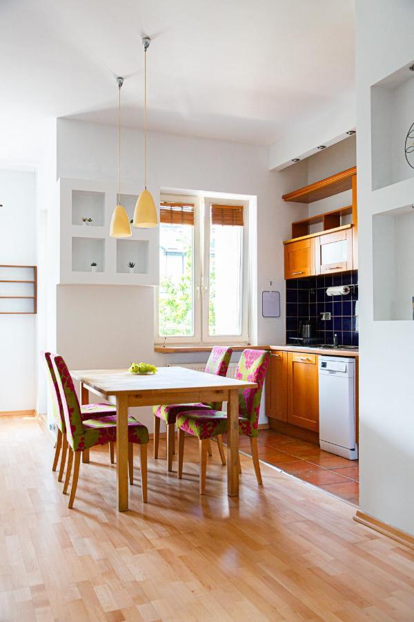 Apartment Ten ワルシャワ エクステリア 写真