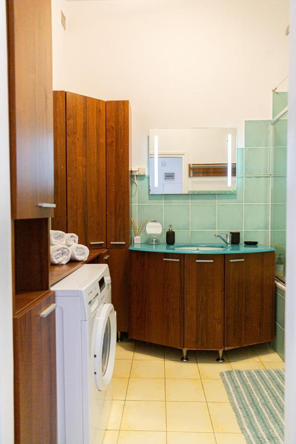 Apartment Ten ワルシャワ エクステリア 写真